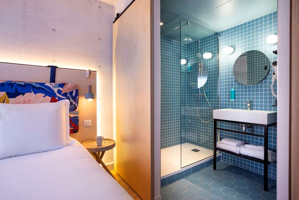 urban hotel