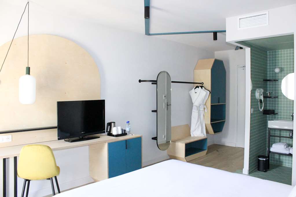 urban hotel