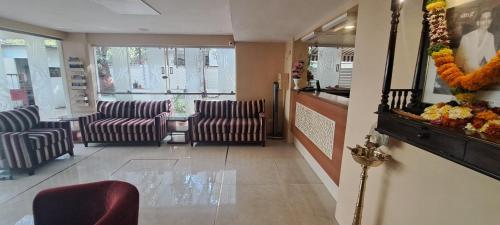 hotel swaroop