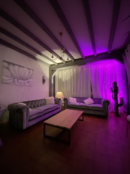 Logis Hotel Medieval, Montelimar Nord,Les Tourrettes>>Ardèche,3 star