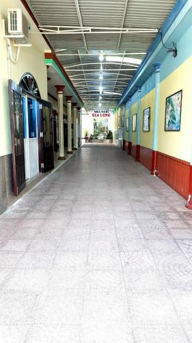 gia long motel