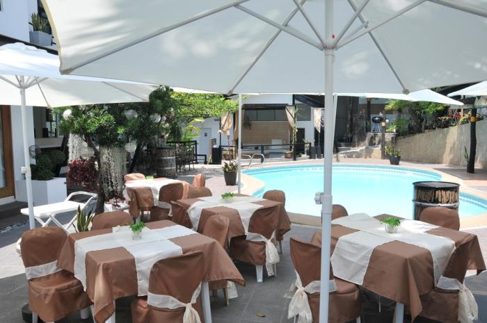 date and dine resort