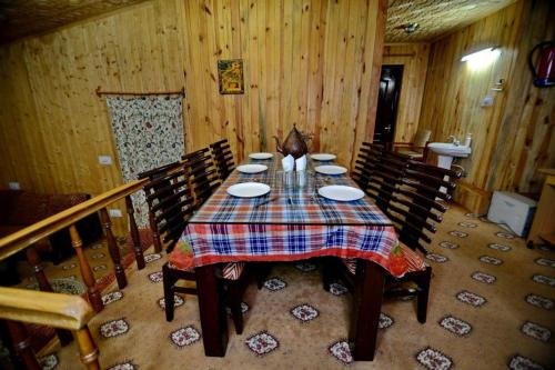 srichan resorts