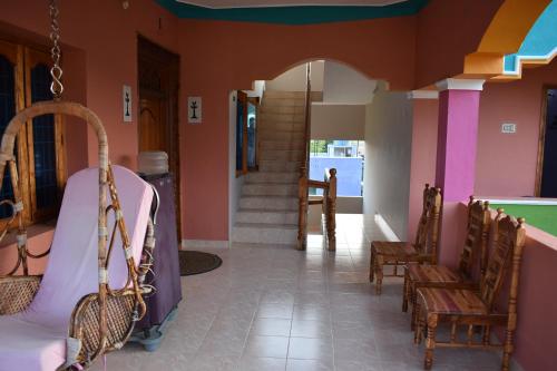 rainbow guest house tiruvannamalai