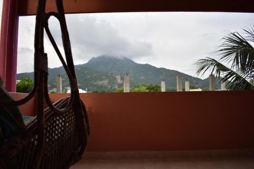 rainbow guest house tiruvannamalai
