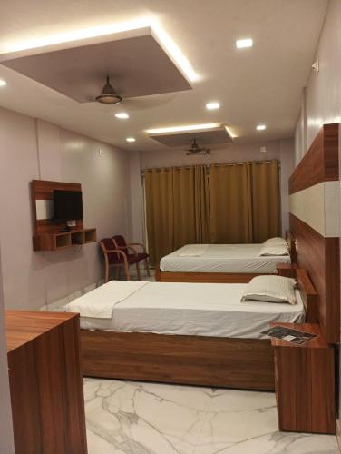 sri ratna lodge