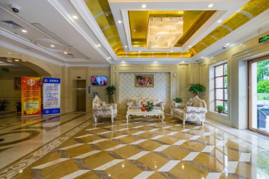 vienna classic hotel shanghai jinshan zhangyan industrial park zhongqiao college