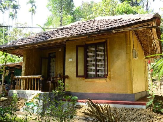 Pugmarks Jungle Resort,Kattikkulam>>Chekadi,3 star