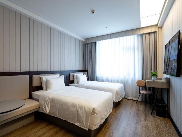 hanting hotel zhangjiakou middle qingshuihe road