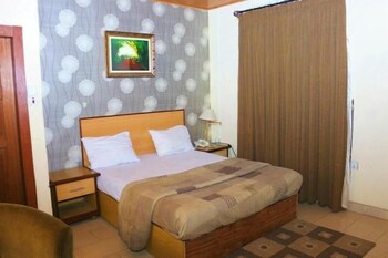 hotel icon limited