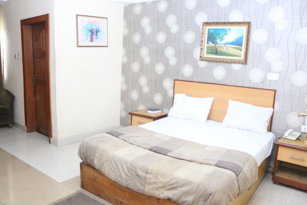 hotel icon limited