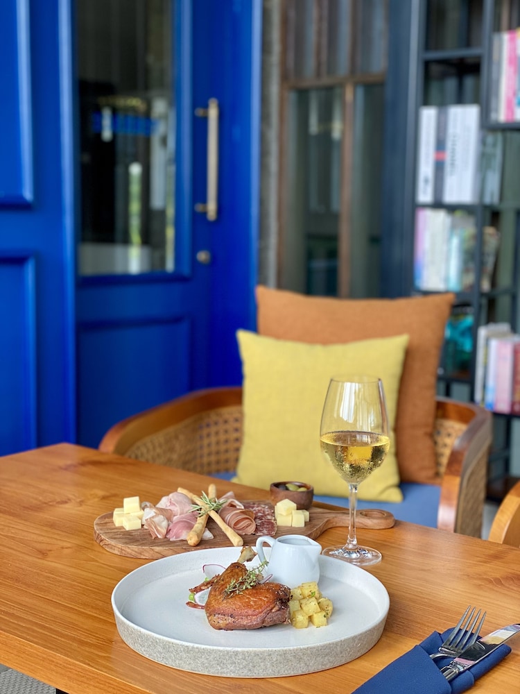 umpadhi canggu hotel