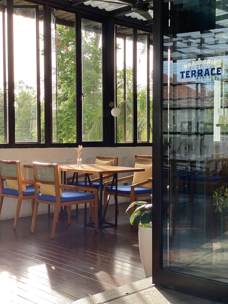 umpadhi canggu hotel