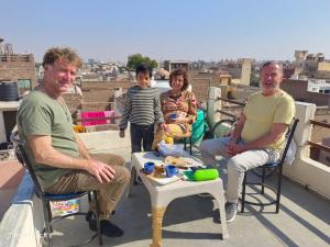 karina art home stay