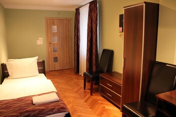 hostel bialy dom