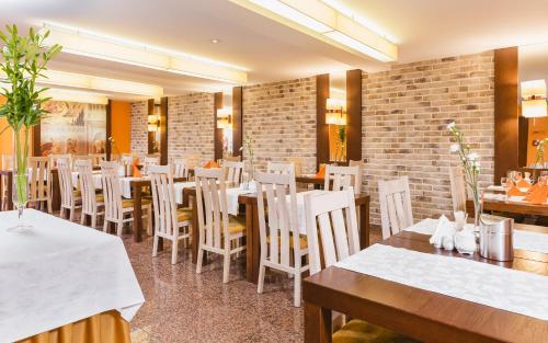 hostel bialy dom