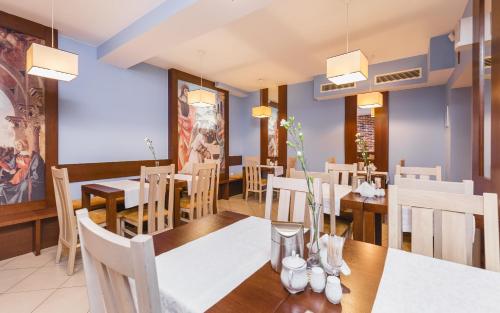 hostel bialy dom