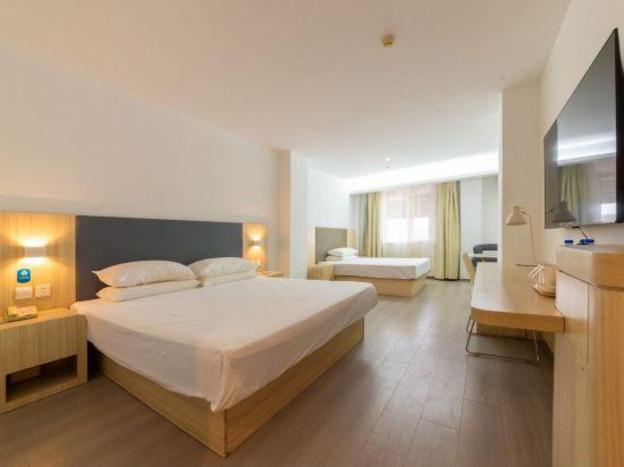 hanting hotel wuxi east railway station