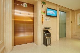 vienna hotel shanghai meilan lake metro station