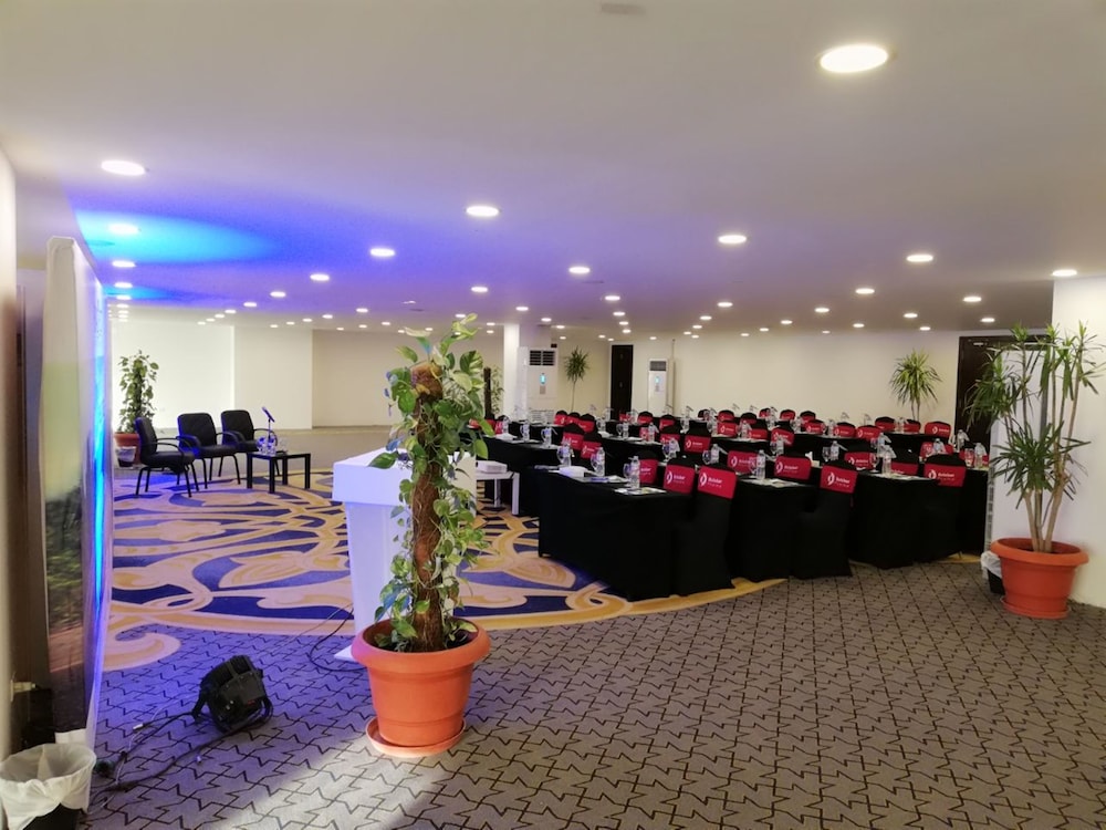 elite residence tulip and aqua park