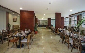 elite residence tulip and aqua park