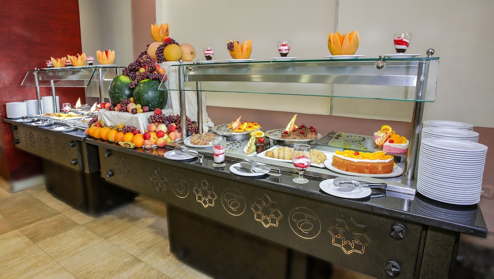 elite residence tulip and aqua park