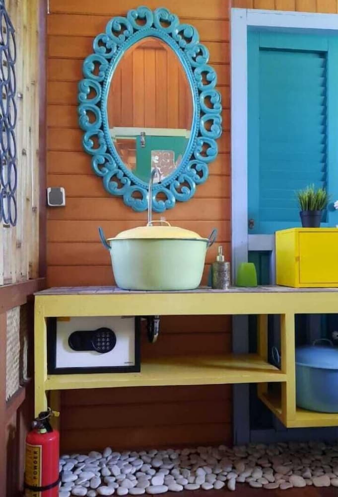 bleu verde i am colors