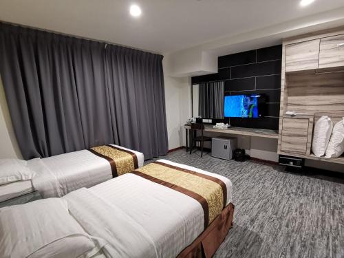 meriton inn hotel