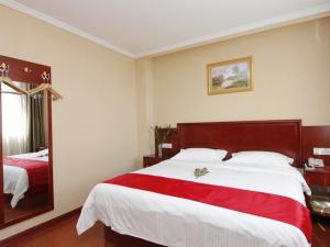 greentree inn rizhao bus station fuhai east road e