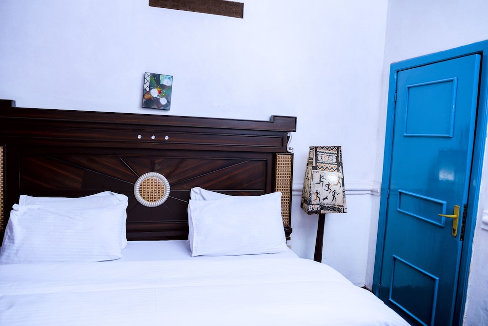 zebra boutique hotel
