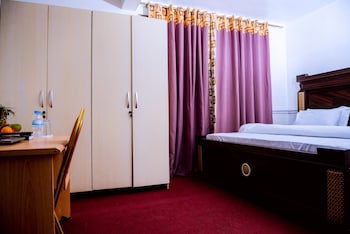 zebra boutique hotel