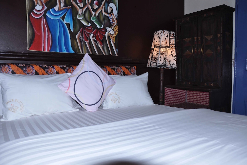 zebra boutique hotel