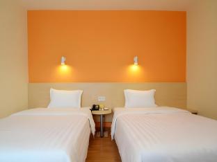 7 days inn shenzhen north station