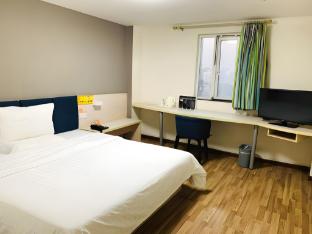 7 days inn shenzhen north station