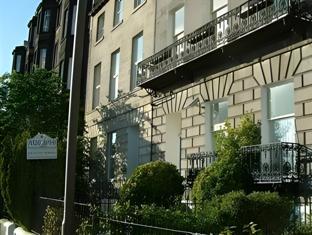 adelphi hotel