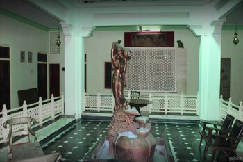 hotel navrang