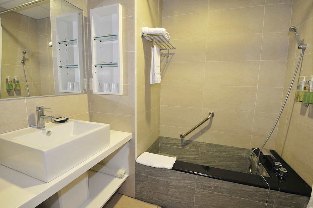 toyugi hot spring resorts and spa