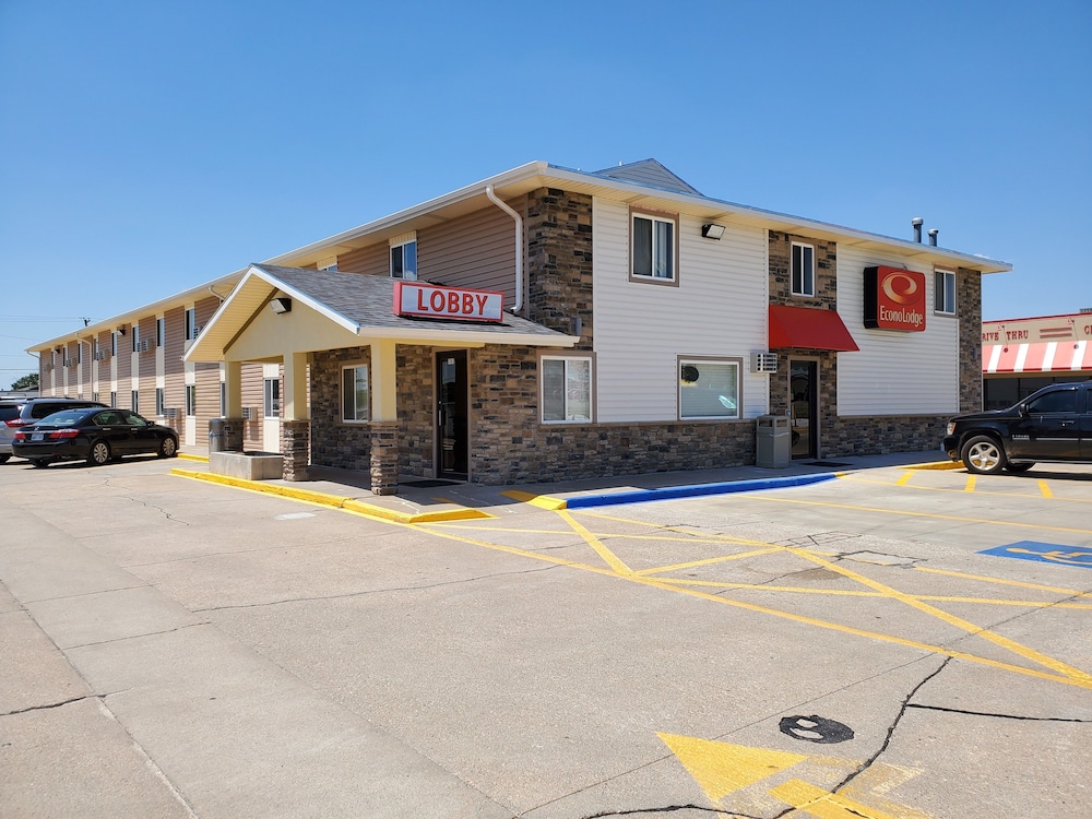 econo lodge hays i 70