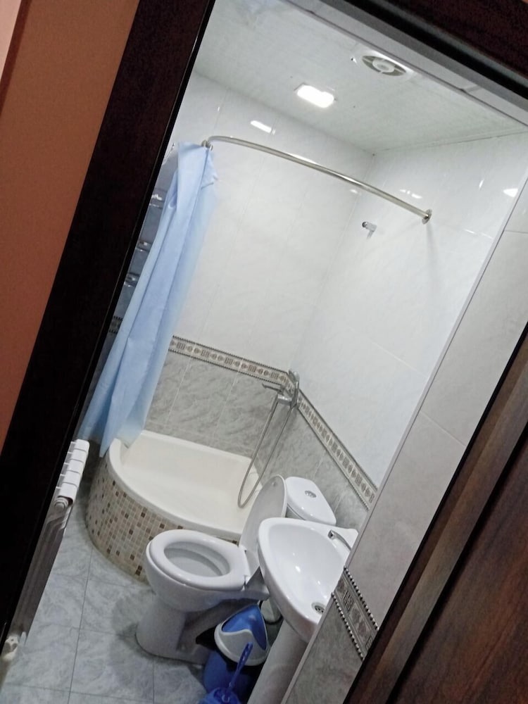 hotel shams