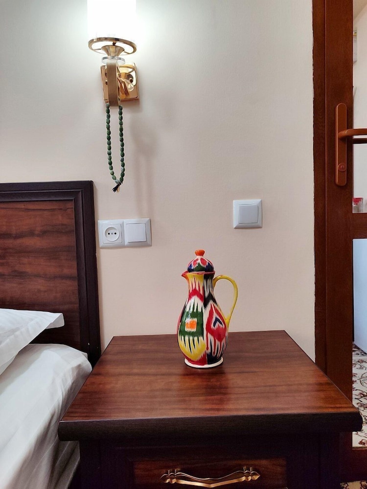 hotel shams