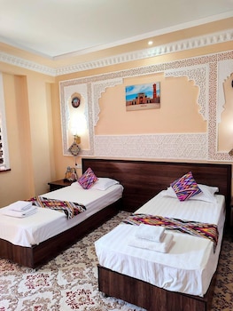hotel shams