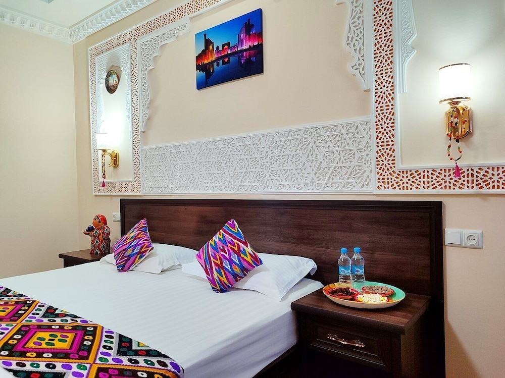 hotel shams