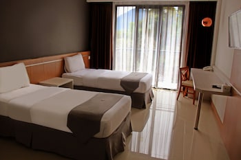 nava hotel tawangmangu
