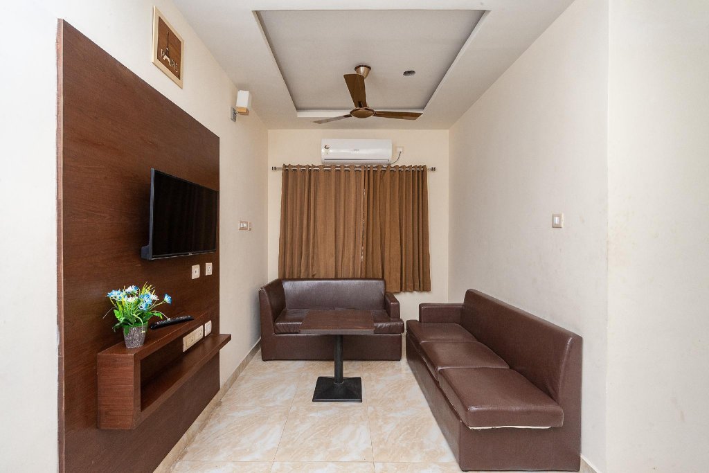 Collection O 33352 The Royal Park,,3 star