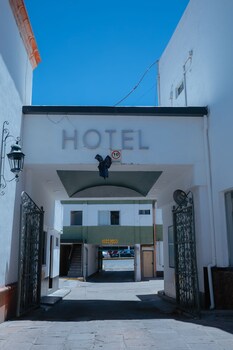 hotel zacatecas courts