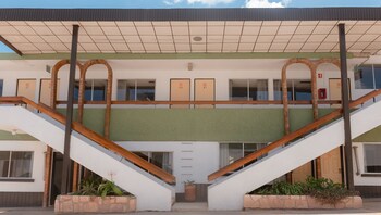 hotel zacatecas courts