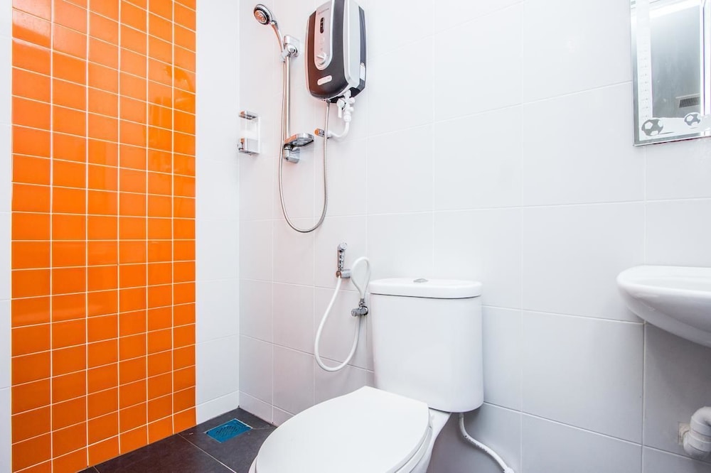 big orange hotel jitra