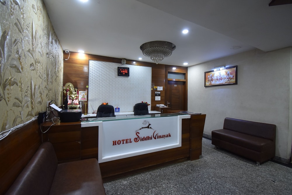 oyo 60291 hotel siddhi vinayak