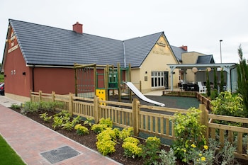 sweet chestnut dunfermline by marstons inns