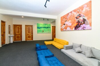 raybo hostel